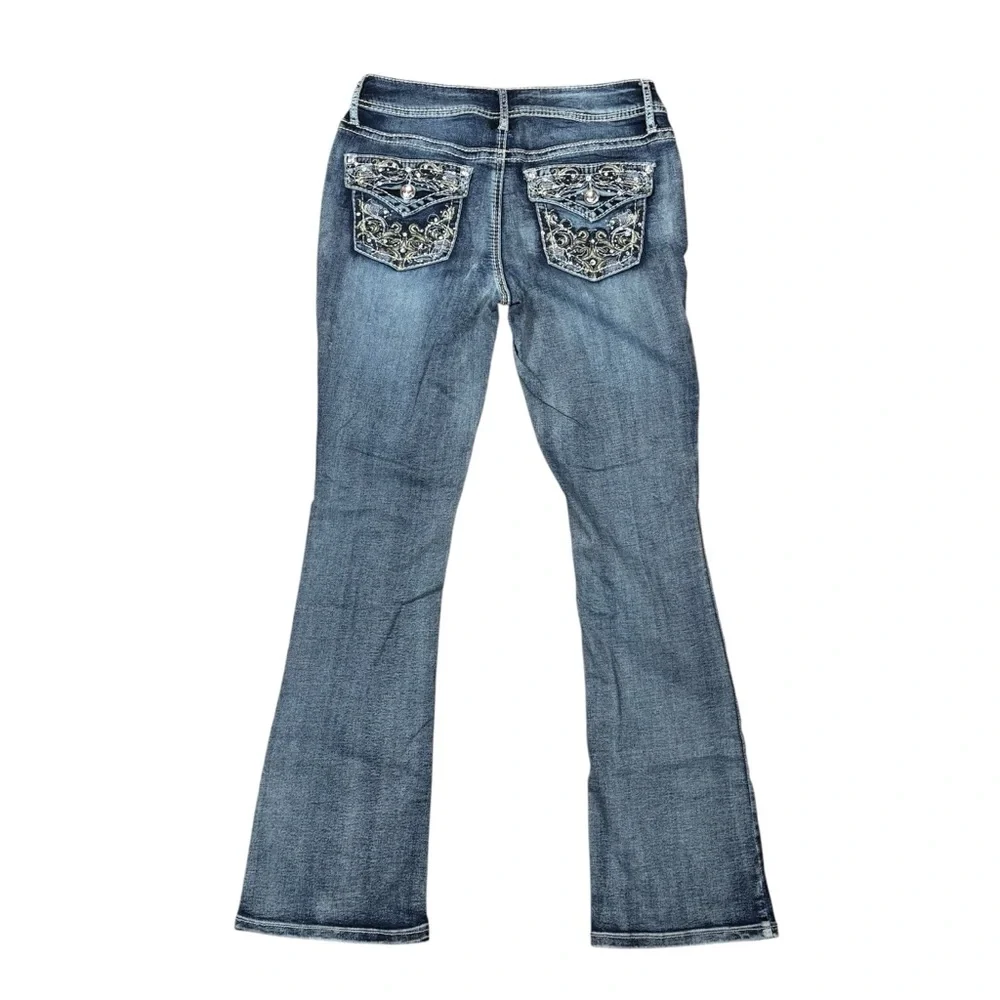 a.n.a Y2K Low Rise Medium Wash Jeans Rhinestone Pockets Sz 8 Bling Streetwear